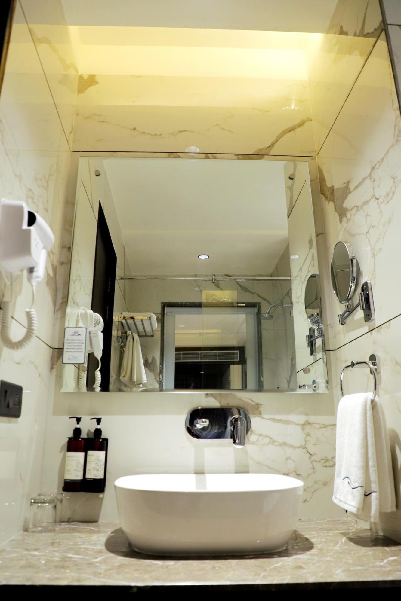 Blusalzz Residence أمريتسار المظهر الخارجي الصورة